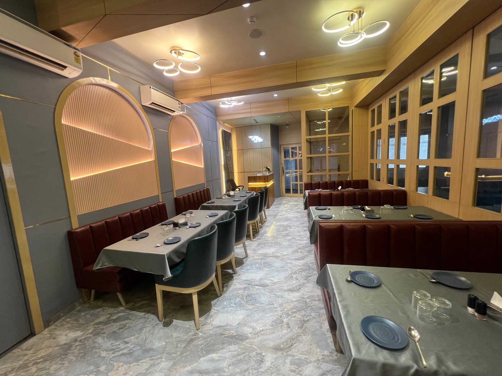 restaurant